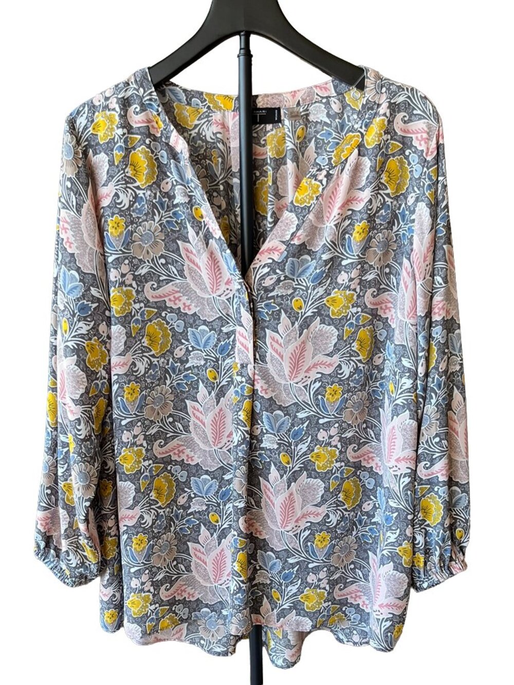 Tahari 2X Floral High Low V Neck Blouse Plus Size